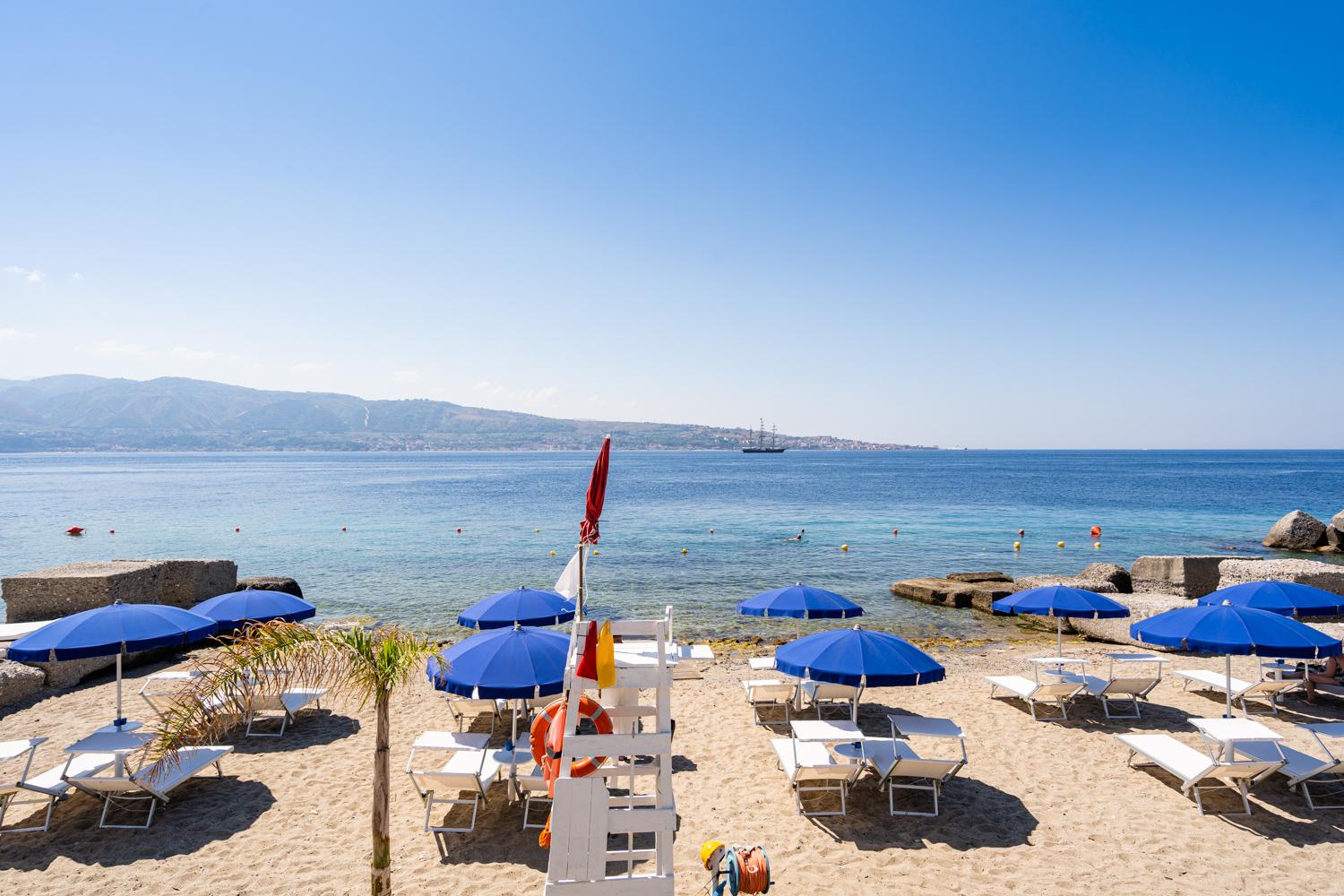 Capo Peloro Hotel (Adults Only) Торре-Фаро Екстер'єр фото