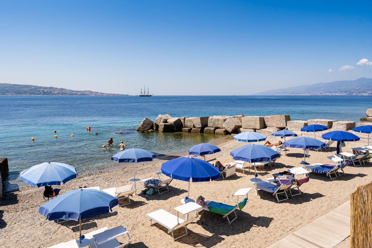 Capo Peloro Hotel (Adults Only) Торре-Фаро Екстер'єр фото