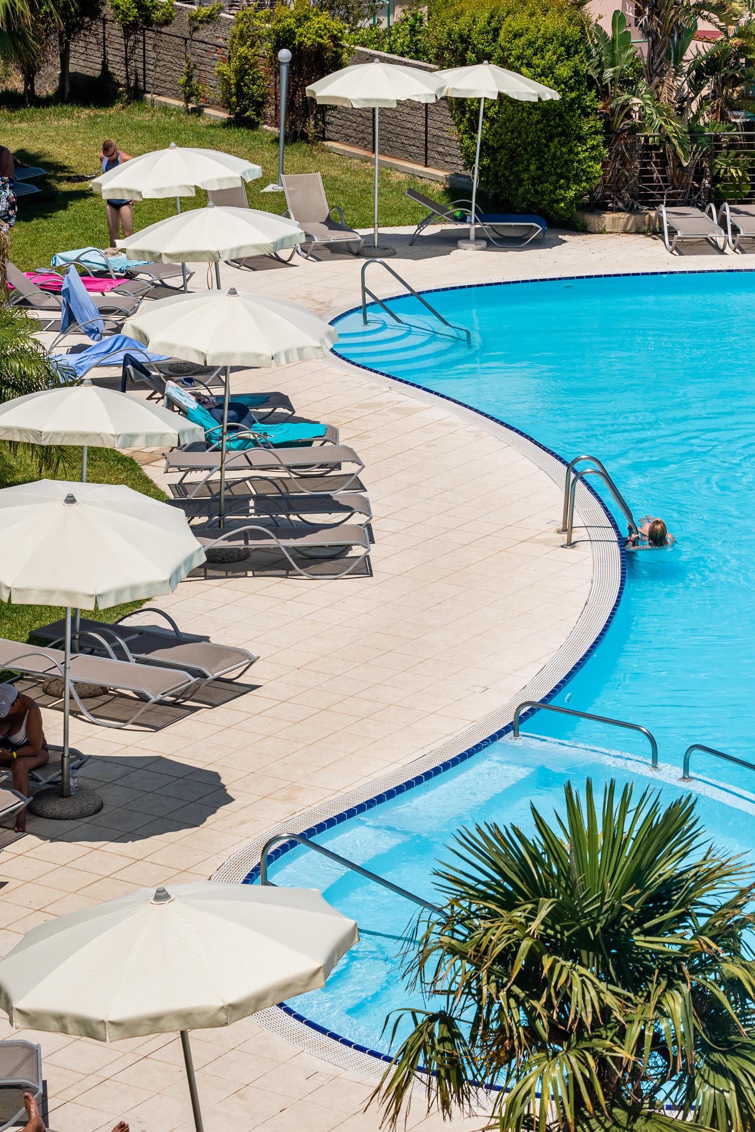 Capo Peloro Hotel (Adults Only) Торре-Фаро Екстер'єр фото